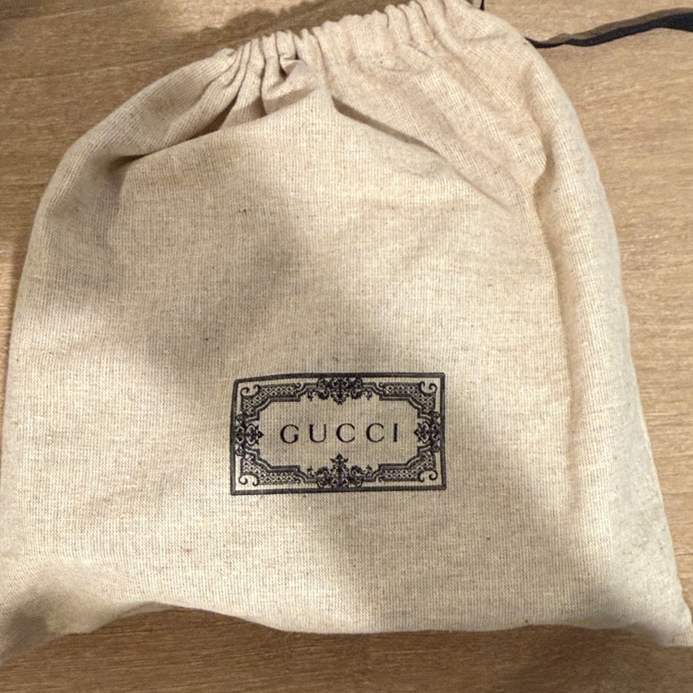 Gucci Dionysus Chain Crossbody with Black Trim - Picture 7 of 9